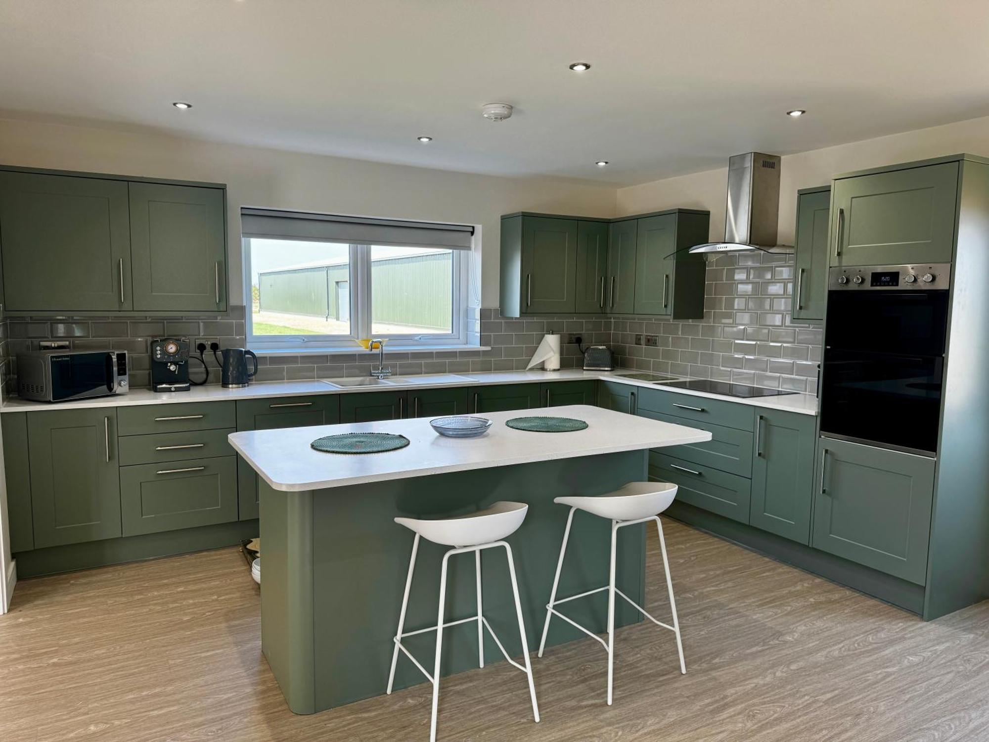 Luxury Isla Cottages, Bourne! Dog-Friendly, Countryside Views, Garden, Parking, 5Mins Pubs - Family Holiday 외부 사진