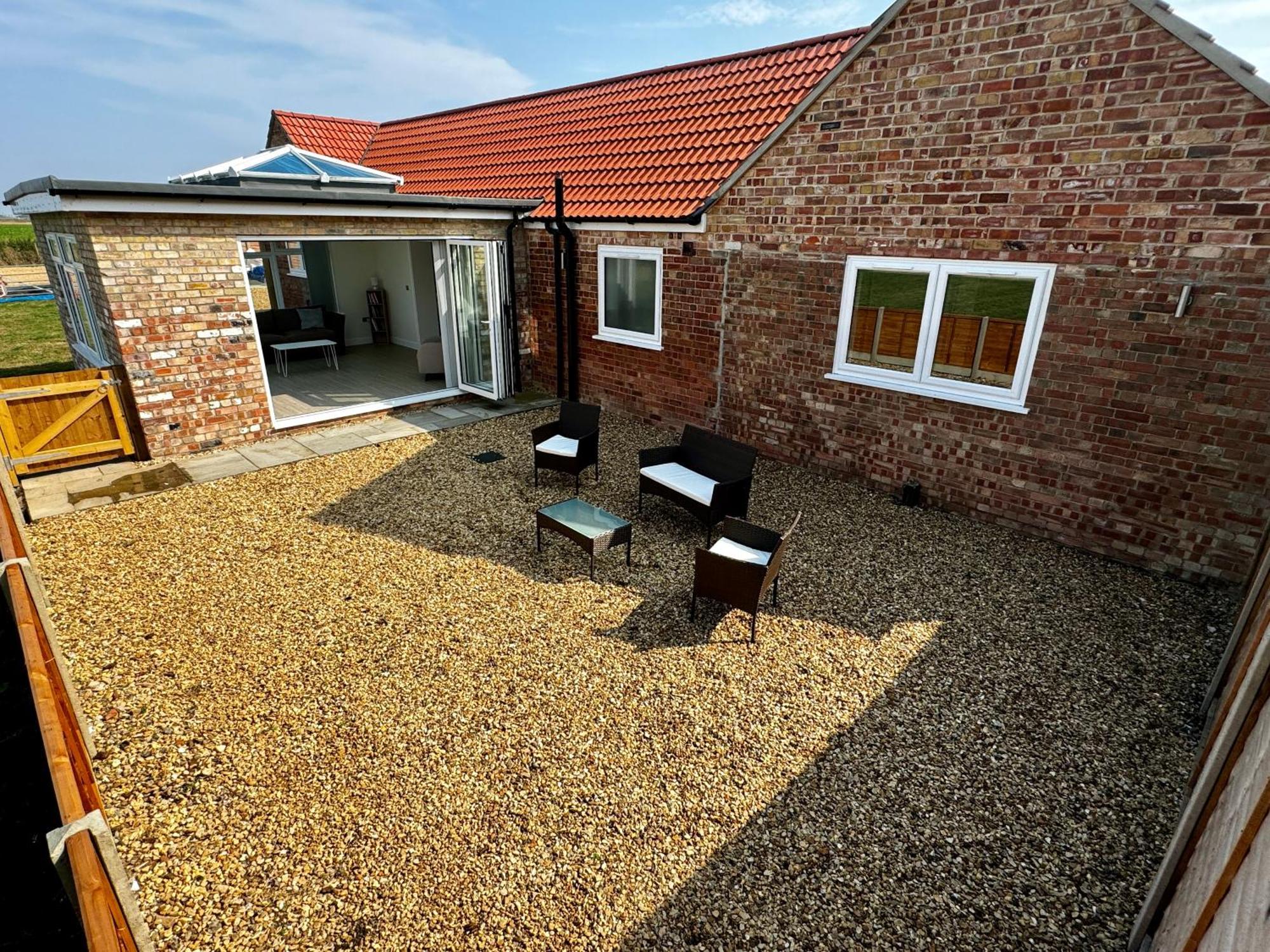 Luxury Isla Cottages, Bourne! Dog-Friendly, Countryside Views, Garden, Parking, 5Mins Pubs - Family Holiday 외부 사진