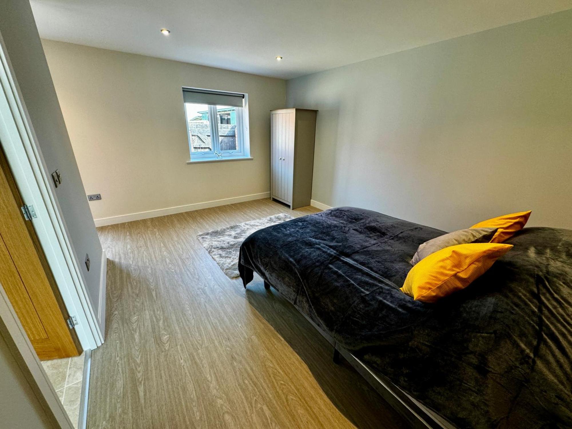Luxury Isla Cottages, Bourne! Dog-Friendly, Countryside Views, Garden, Parking, 5Mins Pubs - Family Holiday 객실 사진