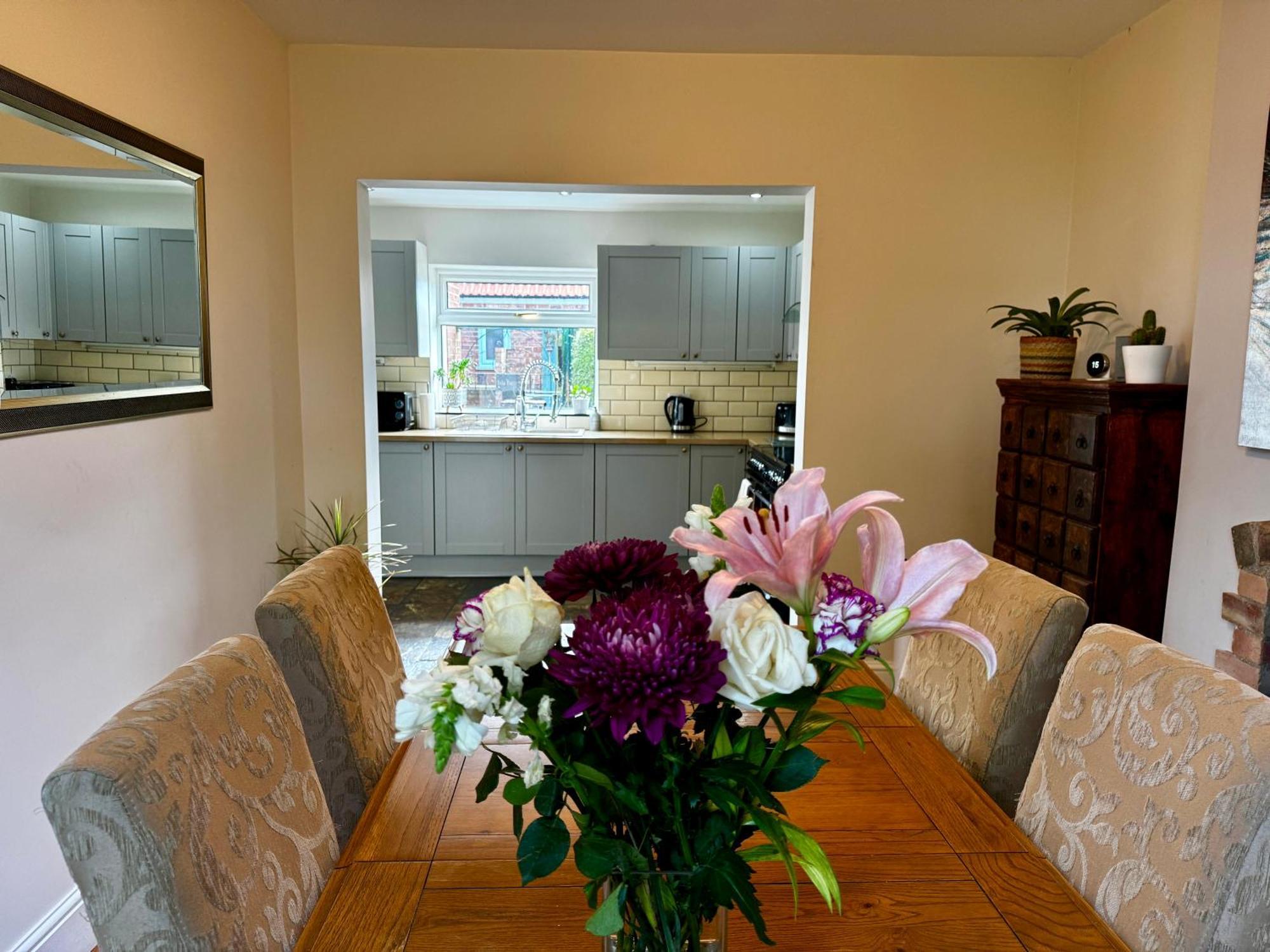 Luxury Isla Cottages, Bourne! Dog-Friendly, Countryside Views, Garden, Parking, 5Mins Pubs - Family Holiday 객실 사진